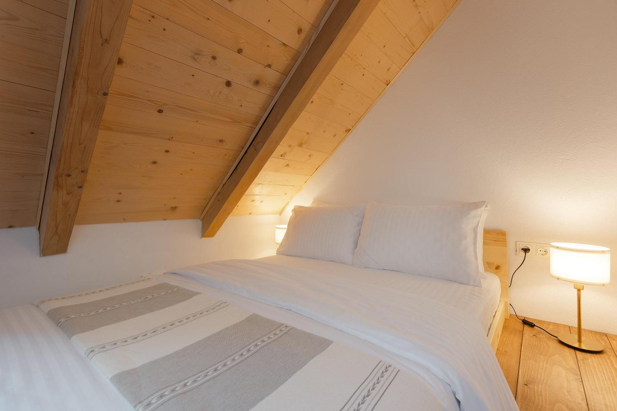 House 66 Aparthotel Brasov Exterior photo